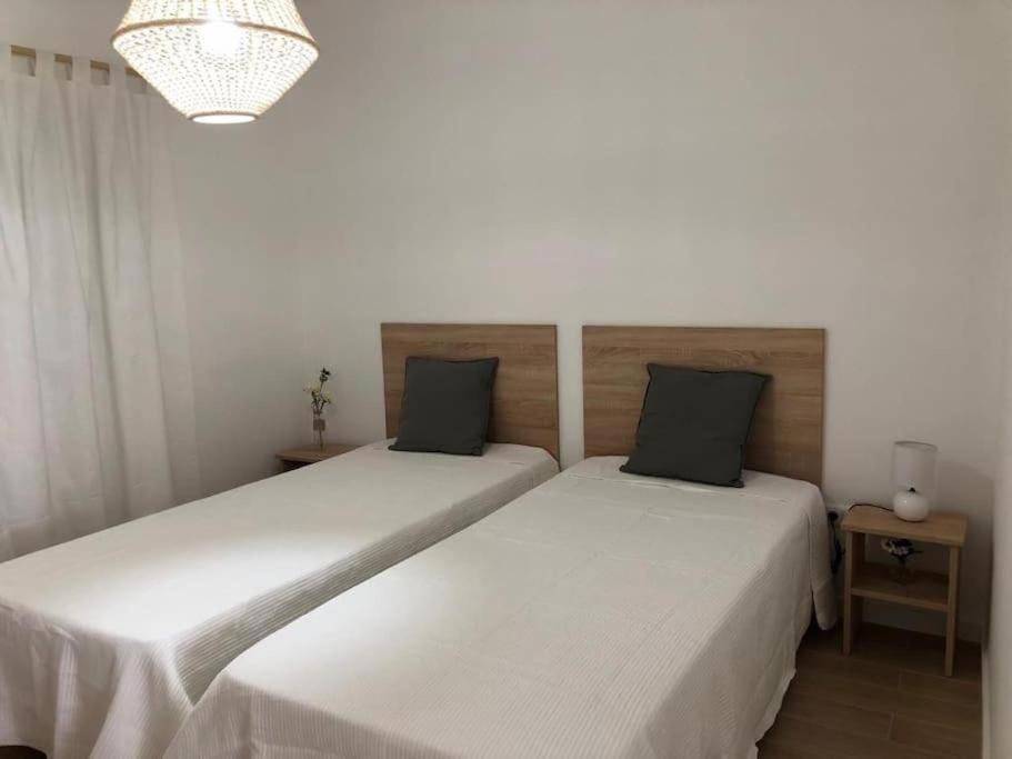 Apartamento T2 Montegordo Entrada 蒙蒂戈杜 外观 照片