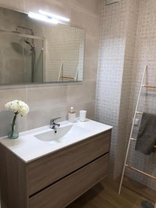 Apartamento T2 Montegordo Entrada 蒙蒂戈杜 外观 照片