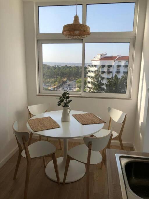 Apartamento T2 Montegordo Entrada 蒙蒂戈杜 外观 照片